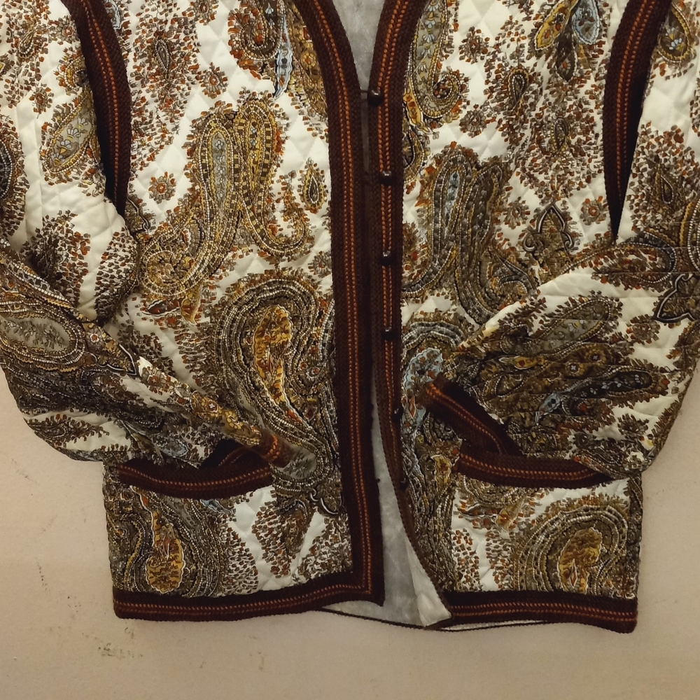 Jacket - Picture 3 of 4